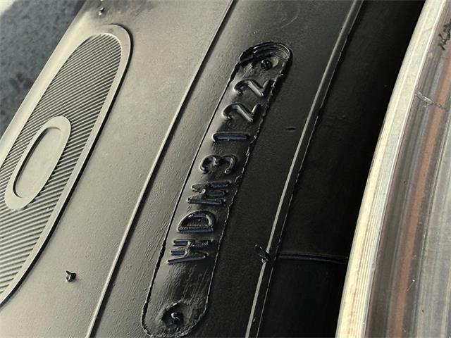 2012 Monaco Knight (CC-2068095) for sale in Palm Desert , California