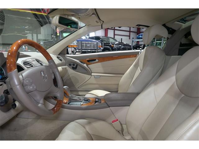 2005 Mercedes-Benz SL500 (CC-2068177) for sale in Kentwood, Michigan