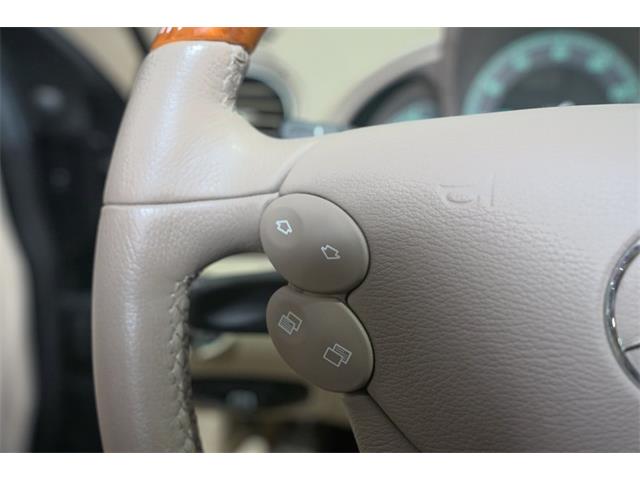 2005 Mercedes-Benz SL500 (CC-2068177) for sale in Kentwood, Michigan