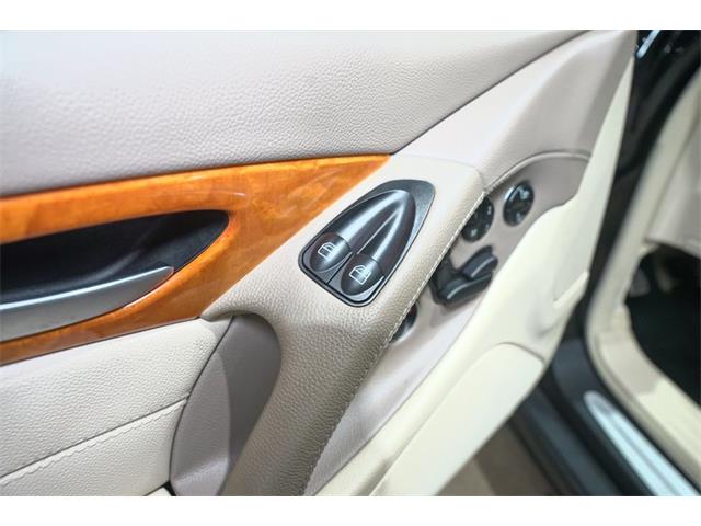 2005 Mercedes-Benz SL500 (CC-2068177) for sale in Kentwood, Michigan
