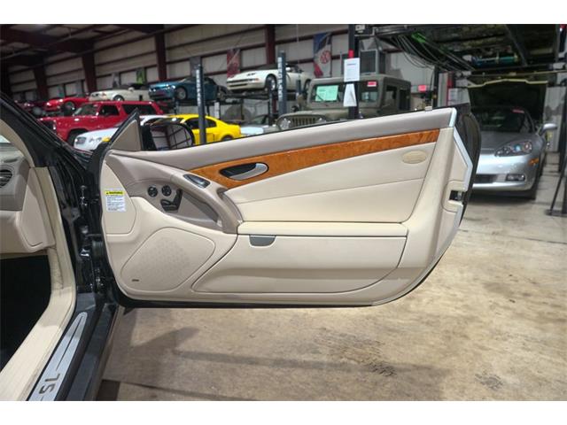 2005 Mercedes-Benz SL500 (CC-2068177) for sale in Kentwood, Michigan