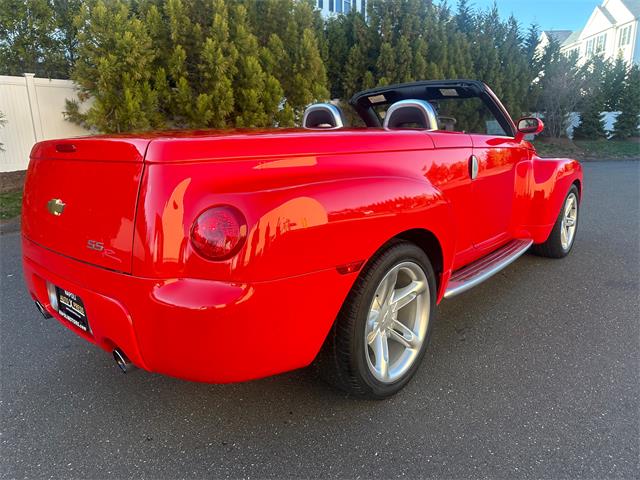 2004 Chevrolet SSR (CC-2068264) for sale in Milford City, Connecticut