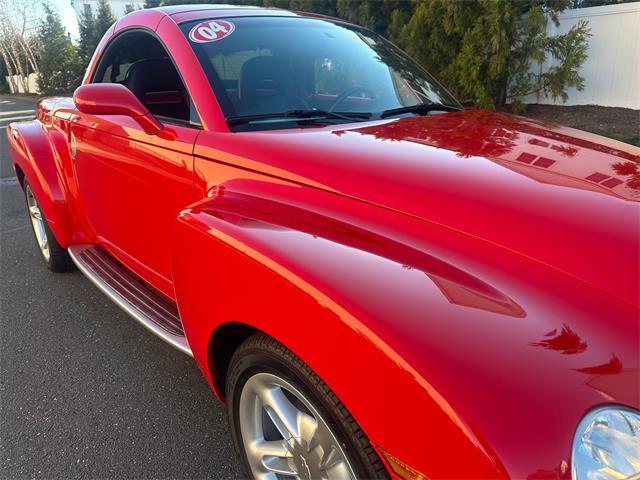 2004 Chevrolet SSR (CC-2068264) for sale in Milford City, Connecticut