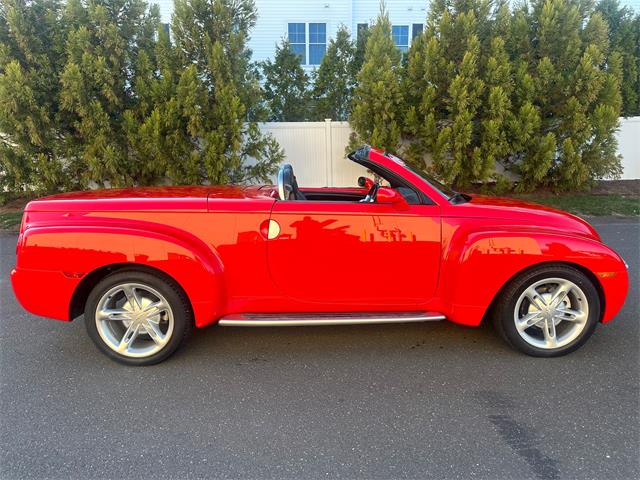 2004 Chevrolet SSR (CC-2068264) for sale in Milford City, Connecticut