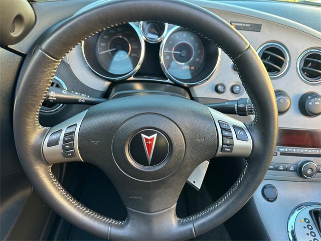2009 Pontiac Solstice (CC-2068272) for sale in Milford City, Connecticut