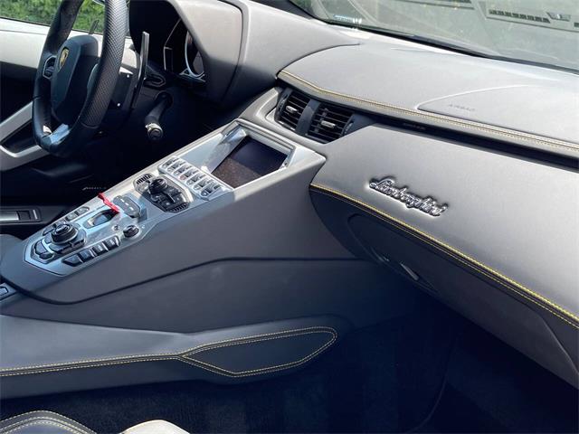 2015 Lamborghini Aventador (CC-2068278) for sale in Dekalb, Illinois