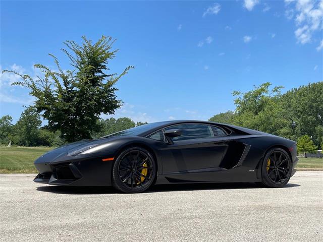 2015 Lamborghini Aventador (CC-2068278) for sale in Dekalb, Illinois