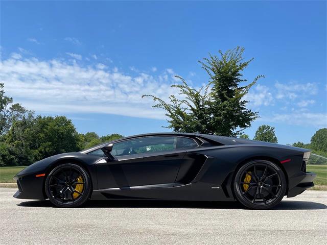 2015 Lamborghini Aventador (CC-2068278) for sale in Dekalb, Illinois