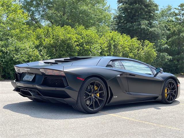 2015 Lamborghini Aventador (CC-2068278) for sale in Dekalb, Illinois