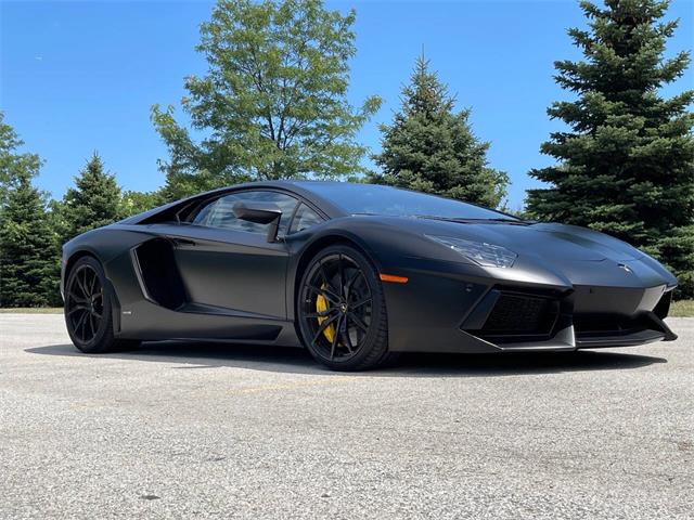 2015 Lamborghini Aventador (CC-2068278) for sale in Dekalb, Illinois