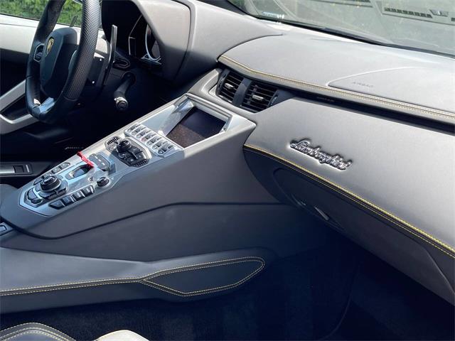 2015 Lamborghini Aventador (CC-2068278) for sale in Dekalb, Illinois