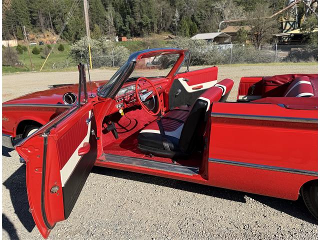 1966 Ford Sunliner (CC-2068361) for sale in Grass Valley, California