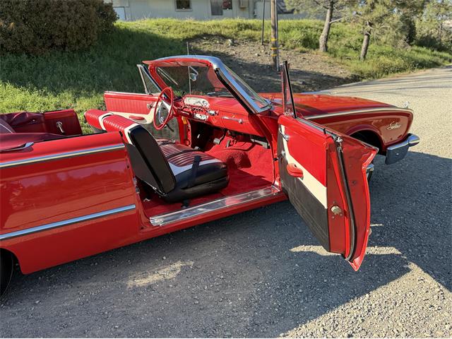 1966 Ford Sunliner (CC-2068361) for sale in Grass Valley, California