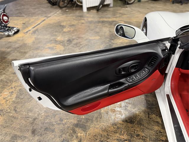 2004 Chevrolet Corvette (Indy 500 Pace Car) (CC-2068362) for sale in Grass Valley, California