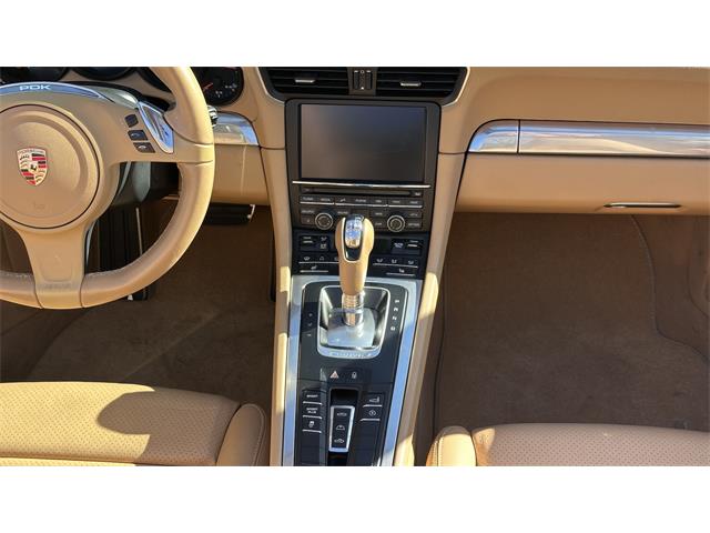 2013 Porsche 911 Carrera Cabriolet (CC-2068366) for sale in Southampton, New York