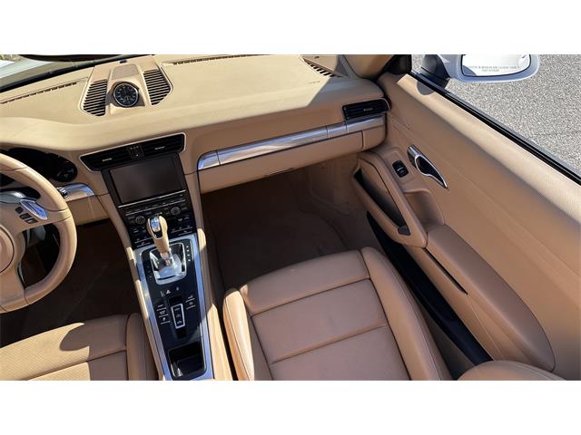 2013 Porsche 911 Carrera Cabriolet (CC-2068366) for sale in Southampton, New York
