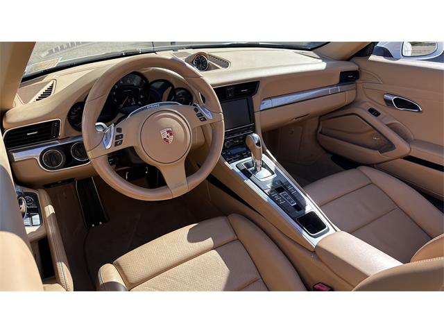 2013 Porsche 911 Carrera Cabriolet (CC-2068366) for sale in Southampton, New York