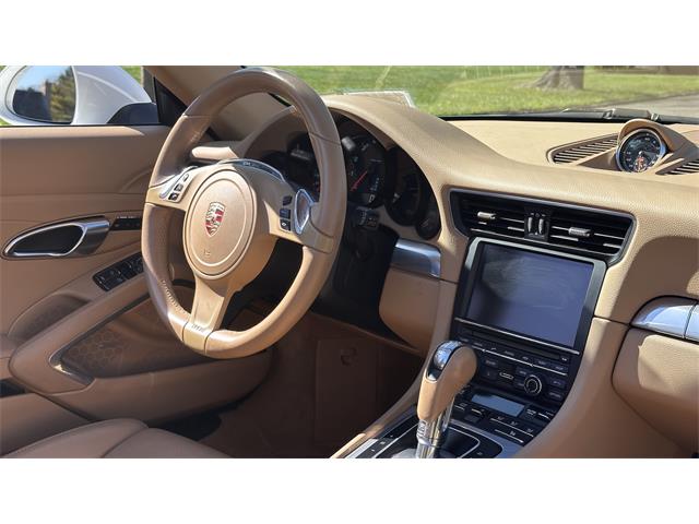 2013 Porsche 911 Carrera Cabriolet (CC-2068366) for sale in Southampton, New York