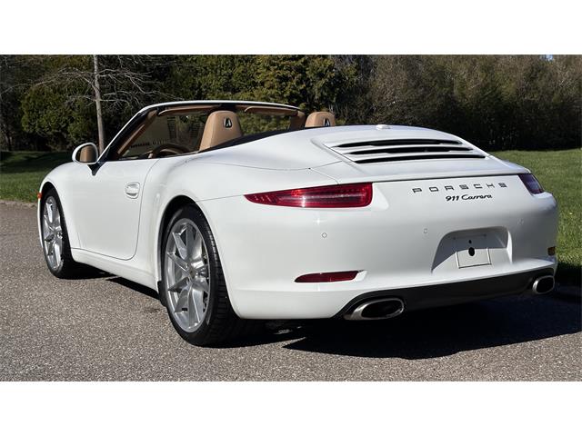 2013 Porsche 911 Carrera Cabriolet (CC-2068366) for sale in Southampton, New York
