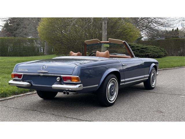 1970 Mercedes-Benz 280SL (CC-2068367) for sale in Southampton, New York