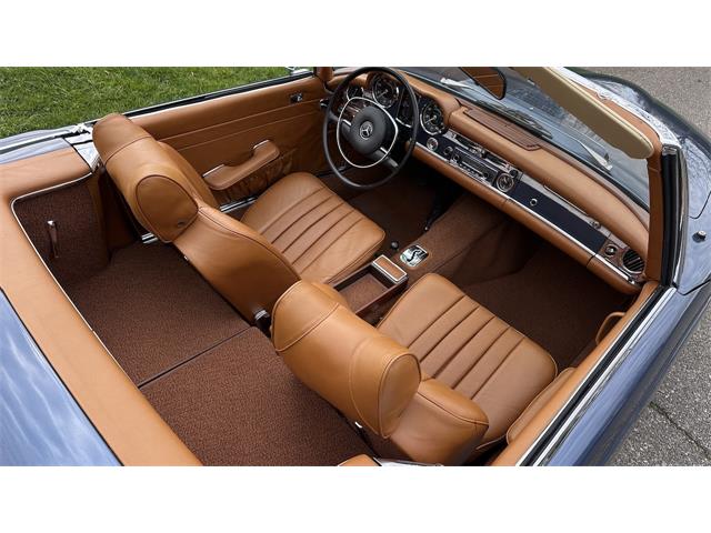1970 Mercedes-Benz 280SL (CC-2068367) for sale in Southampton, New York