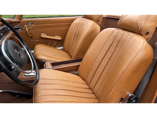 1970 Mercedes-Benz 280SL (CC-2068367) for sale in Southampton, New York