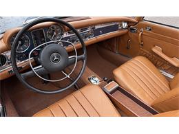 1970 Mercedes-Benz 280SL (CC-2068367) for sale in Southampton, New York
