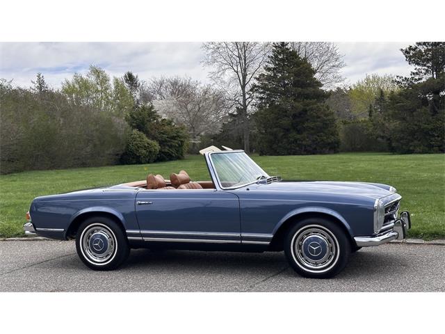 1970 Mercedes-Benz 280SL (CC-2068367) for sale in Southampton, New York