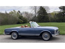 1970 Mercedes-Benz 280SL (CC-2068367) for sale in Southampton, New York