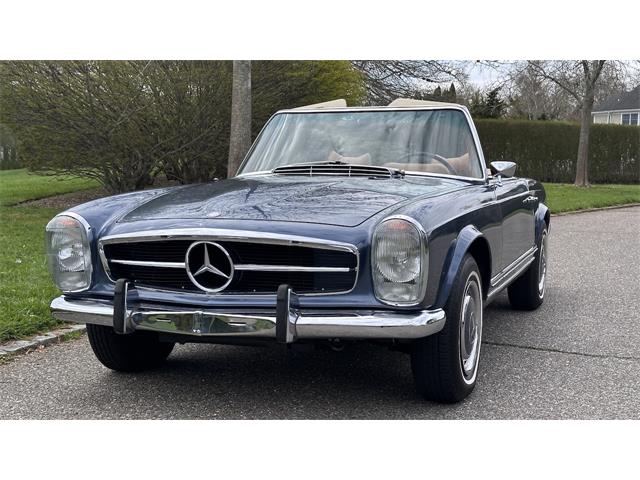 1970 Mercedes-Benz 280SL (CC-2068367) for sale in Southampton, New York