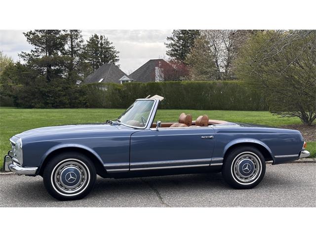 1970 Mercedes-Benz 280SL (CC-2068367) for sale in Southampton, New York