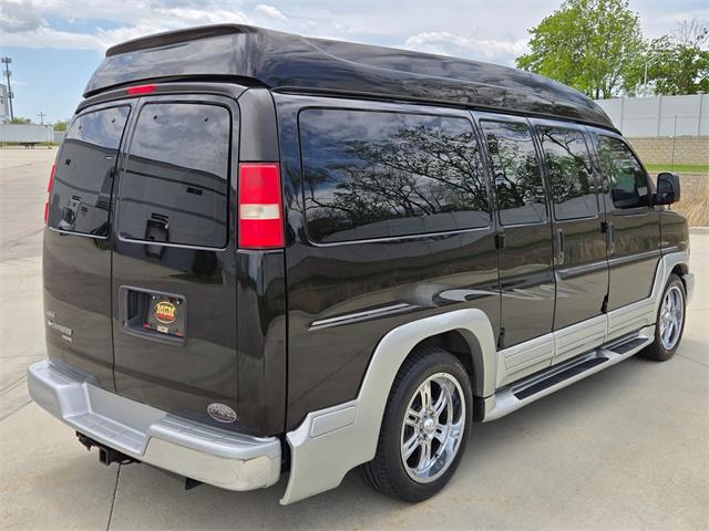 2011 Chevrolet Express (CC-2068451) for sale in Addison, Illinois