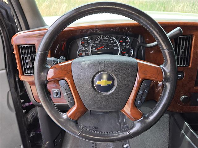 2011 Chevrolet Express (CC-2068451) for sale in Addison, Illinois