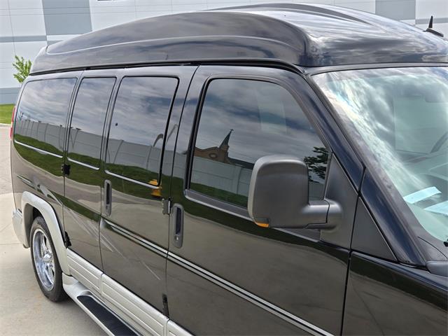 2011 Chevrolet Express (CC-2068451) for sale in Addison, Illinois