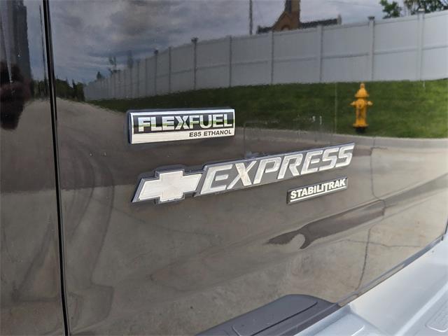 2011 Chevrolet Express (CC-2068451) for sale in Addison, Illinois