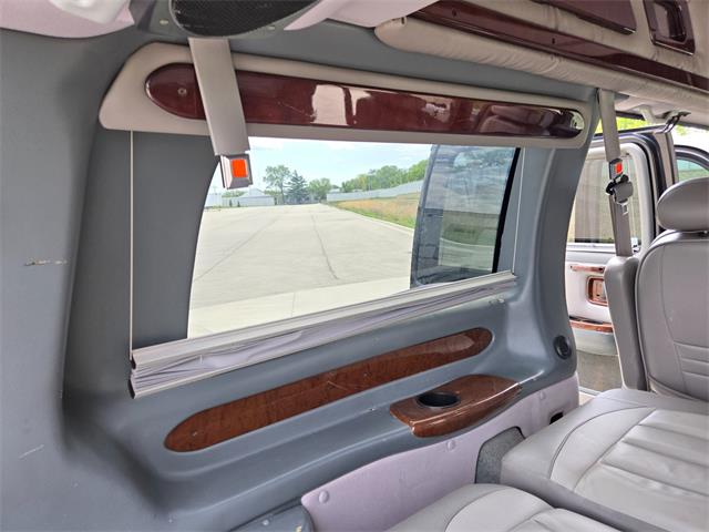 2011 Chevrolet Express (CC-2068451) for sale in Addison, Illinois