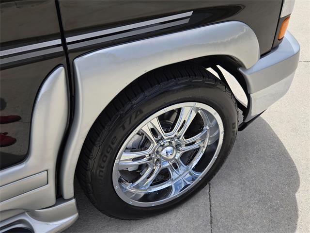 2011 Chevrolet Express (CC-2068451) for sale in Addison, Illinois