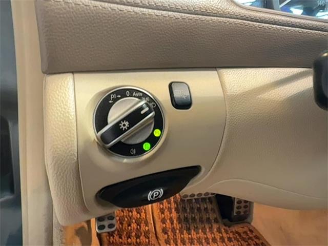 2005 Mercedes-Benz SL-Class (CC-2068556) for sale in Reading, Pennsylvania