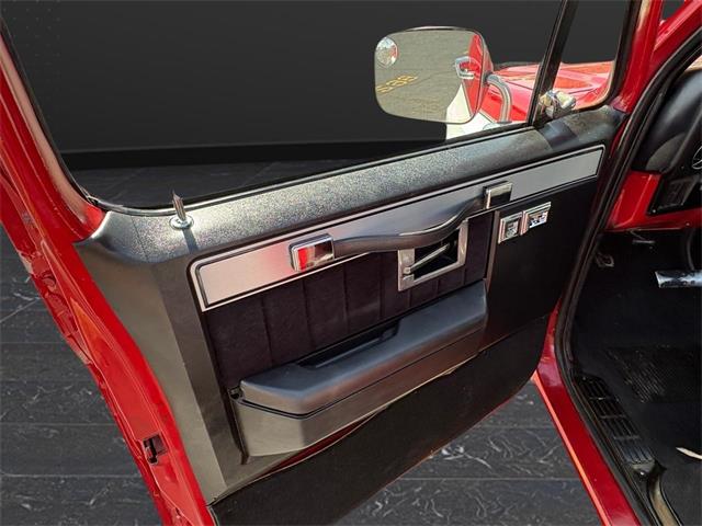 1987 Chevrolet C/K 10 (CC-2068566) for sale in Nashville, Illinois