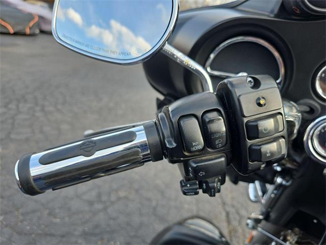 2011 Harley-Davidson FLHTCUTG (CC-2068591) for sale in Ross, Ohio