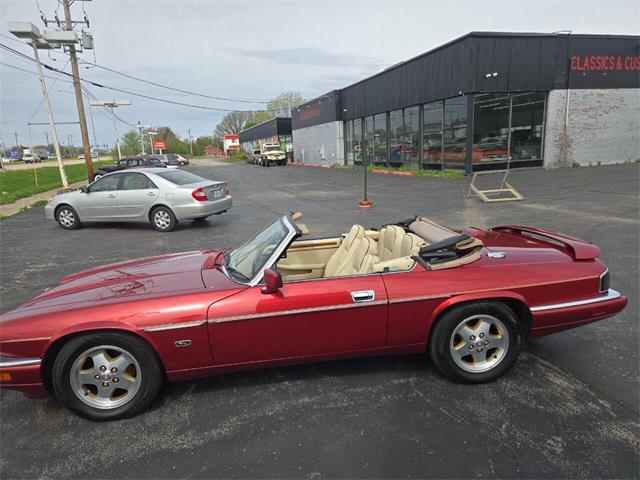 1994 Jaguar XJ (CC-2068639) for sale in St. Charles, Illinois