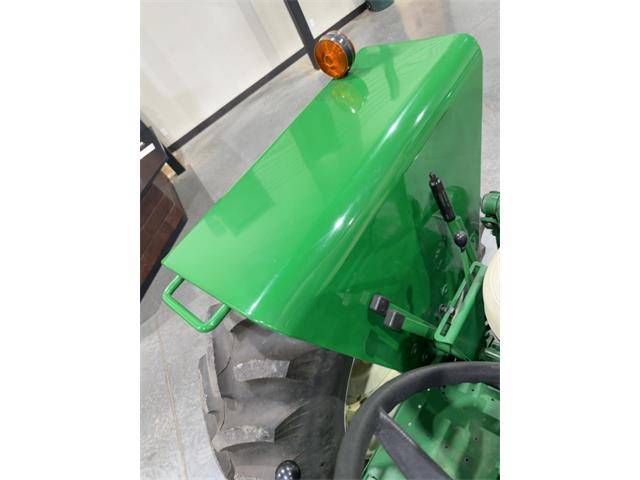 1900 Miscellaneous Tractor (CC-2068691) for sale in Wooster, Ohio