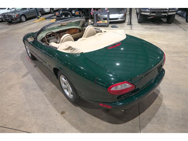 2000 Jaguar XK8 (CC-2068721) for sale in Kentwood, Michigan