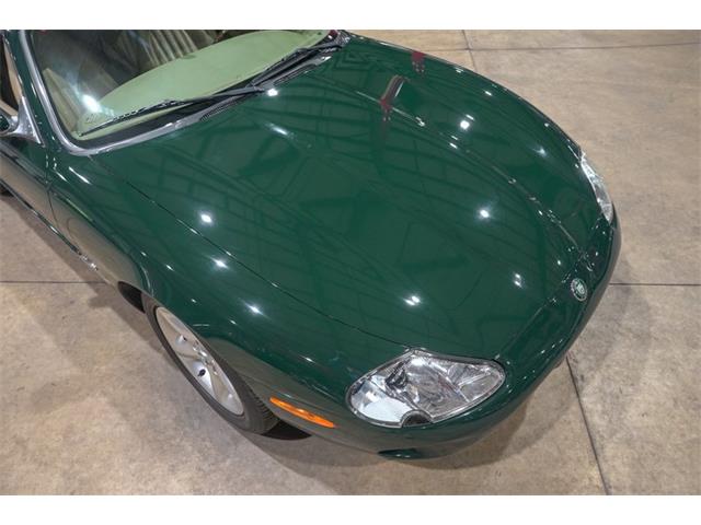 2000 Jaguar XK8 (CC-2068721) for sale in Kentwood, Michigan