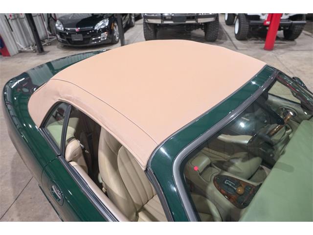 2000 Jaguar XK8 (CC-2068721) for sale in Kentwood, Michigan