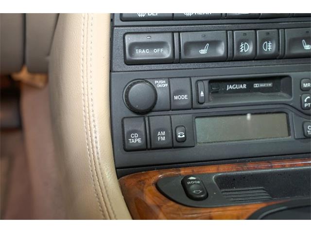 2000 Jaguar XK8 (CC-2068721) for sale in Kentwood, Michigan