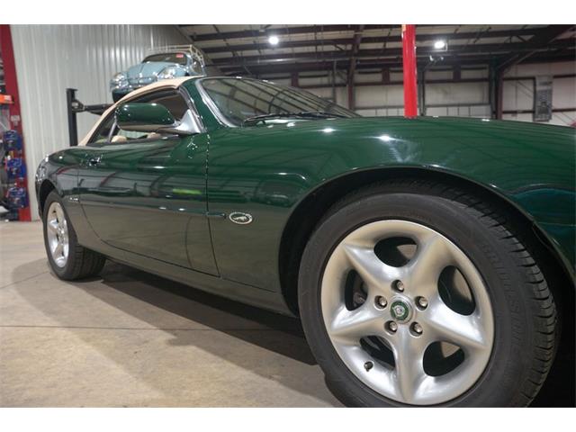 2000 Jaguar XK8 (CC-2068721) for sale in Kentwood, Michigan