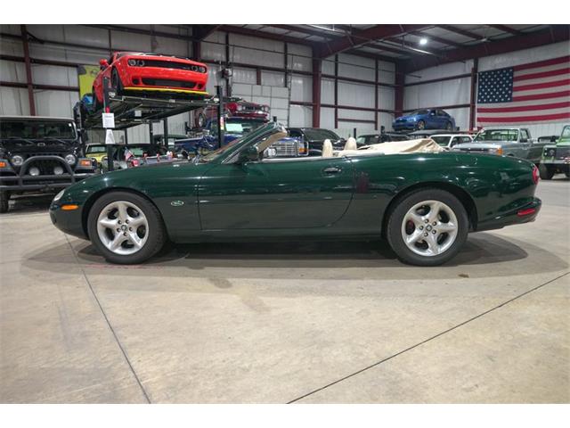 2000 Jaguar XK8 (CC-2068721) for sale in Kentwood, Michigan