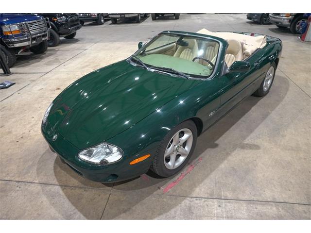 2000 Jaguar XK8 (CC-2068721) for sale in Kentwood, Michigan