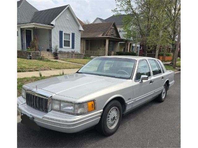 1992 Lincoln Town Car (CC-2068775) for sale in Hobart, Indiana